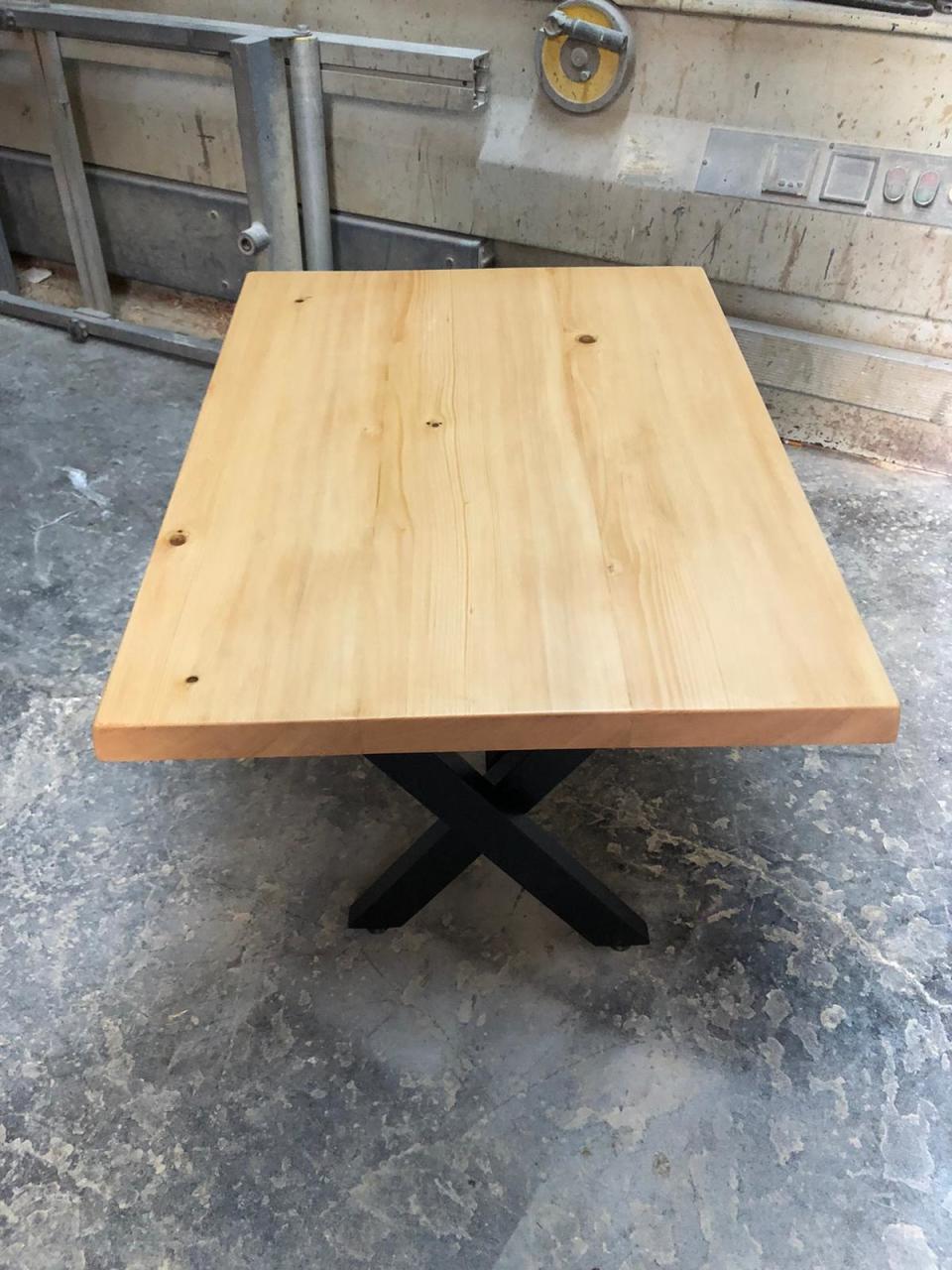 Göknar Kütük Orta Sehpa 60x100 Metal Ayaklı Naturel