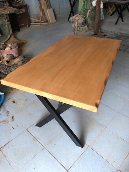 Kütük Masa Naturel Kayın Ağacı 80x130 Çapraz Metal Ayak