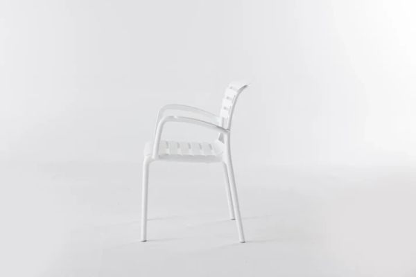 Flora Beyaz Kollu Plastik Bahçe Sandalyesi | Dış Mekan