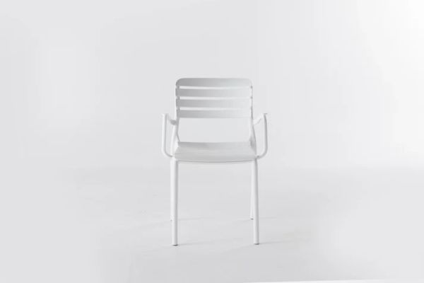 Flora Beyaz Kollu Plastik Bahçe Sandalyesi | Dış Mekan