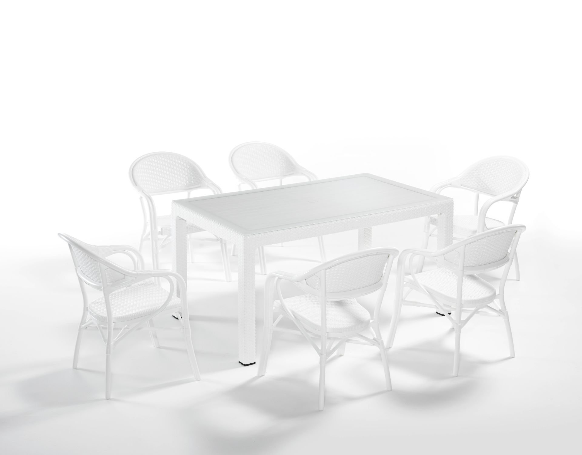 Beyaz Bambu Rattan 6 Kişilik 150x90 Bahçe Masa Sandalye Seti