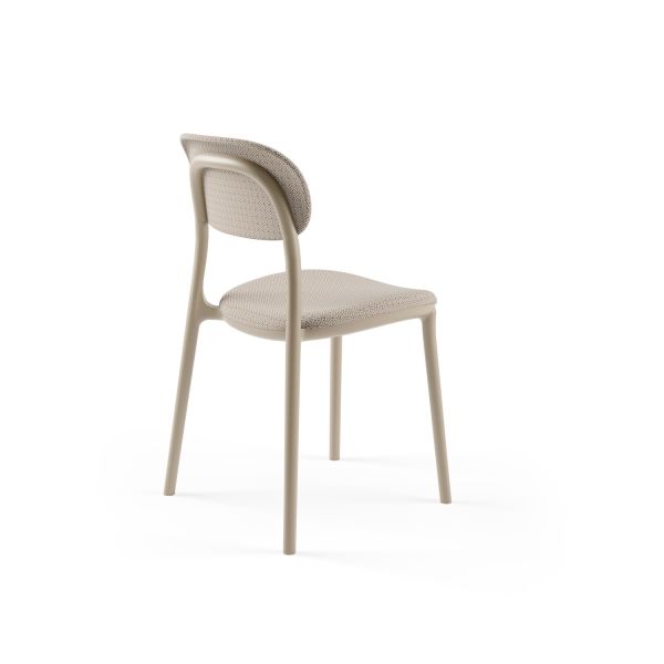 Kum Beji Plastik Gövdeli Krem Kumaş Döşemeli Zarif Modern Yemek Odası Sandalyesi – Dayanıklı, İstiflenebilir