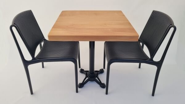 Kütük Masa Plastik Sandalye Takımı 2 Kişilik 70x70