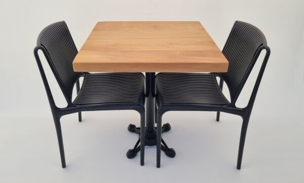 Kütük Masa Plastik Sandalye Takımı 2 Kişilik 70x70