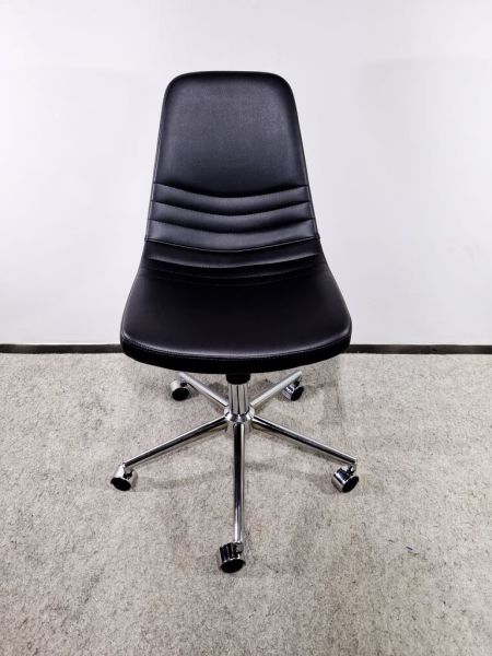 Parker Siyah Deri Tekerlekli Ofis Çalışma Sandalyesi