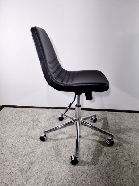 Parker Siyah Deri Tekerlekli Ofis Çalışma Sandalyesi